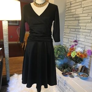 💕✨ SALE 💖💕✨ Black dress. New w/out tag.